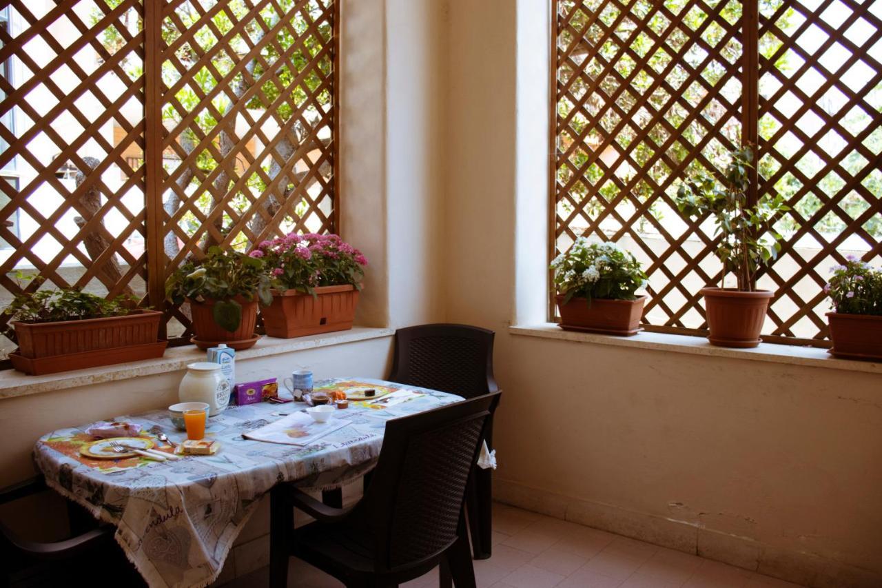 B&B Villa Susanna Чивитавекия Екстериор снимка
