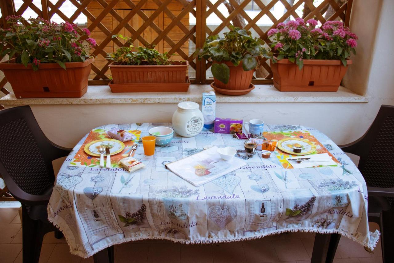 B&B Villa Susanna Чивитавекия Екстериор снимка